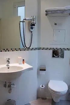 Le Grand De Normandie 4* Paryż