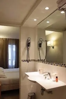 Le Grand De Normandie Hotell 4*